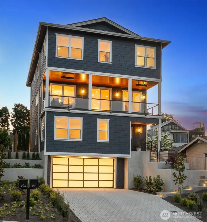 2571 26th Ave W in Magnolia.