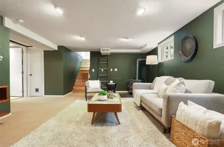 lower level living rom