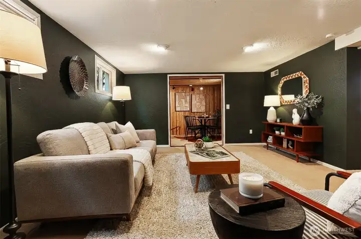 lower level living rom