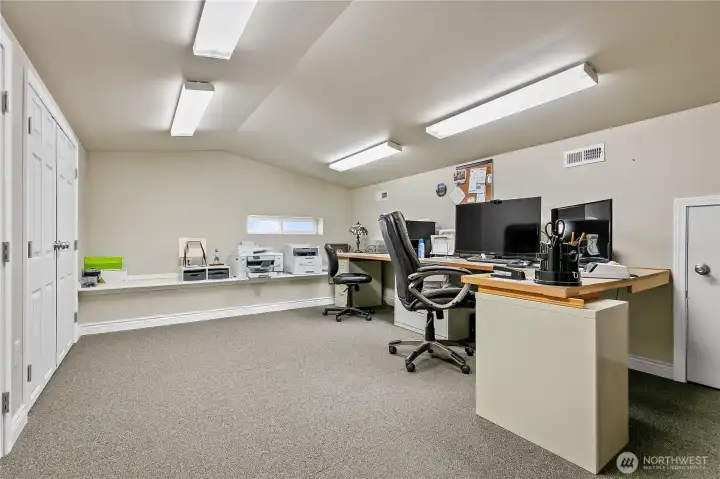 Upper Loft Office