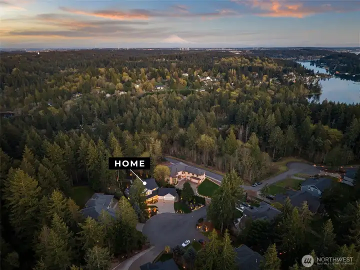 Located just five minutes from Uptown Gig Harbor and 5-7 minutes from the local elementary and high schools.