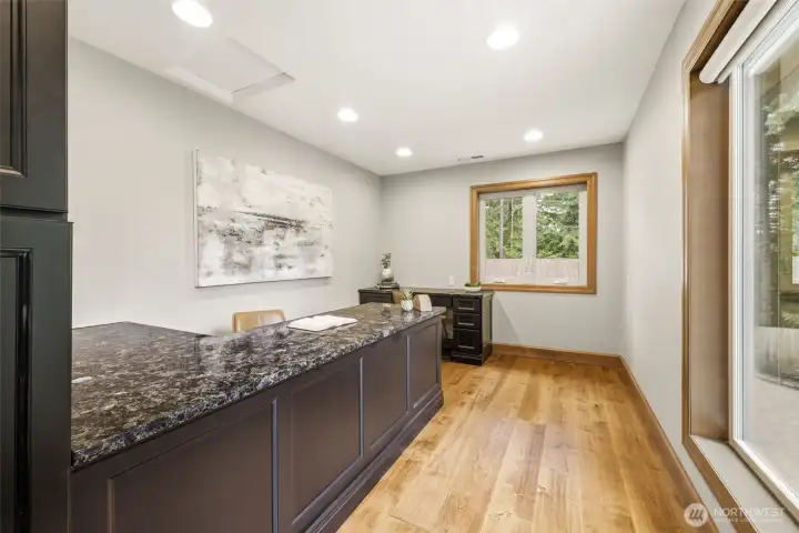 Seller added another 336 SF of finished space. They used this for an office.