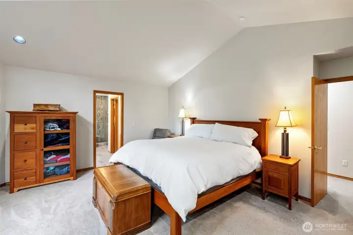 Primary Suite with vaulted ceilings Primary Suite with vaulted ceilings