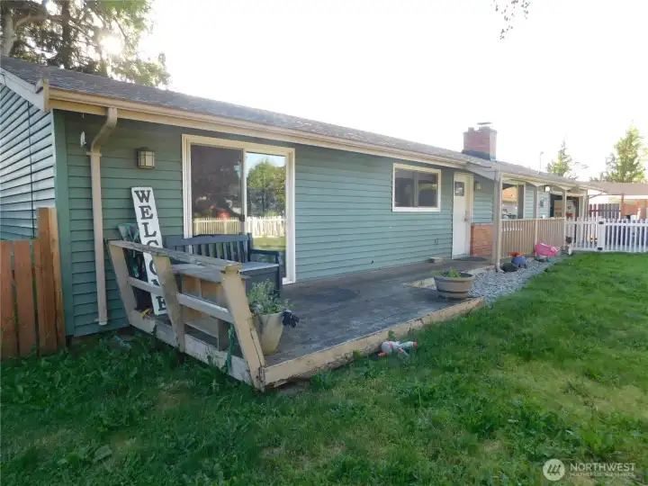 front deck with slider.