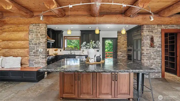 All appliances stay with the home!