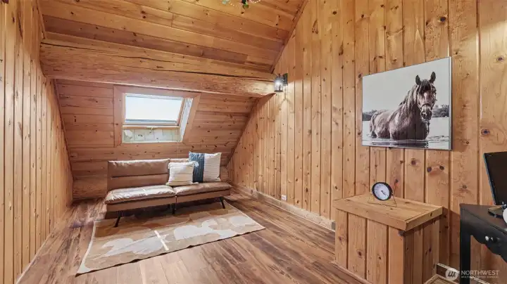 Upstairs room #2