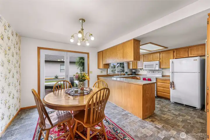 Great dining area and very convenient kitchen