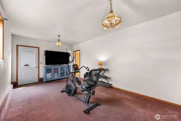Garage bonus room!!  Heated and cozy, so many possibilities.  Again, this is a bonus exclusive to this unit