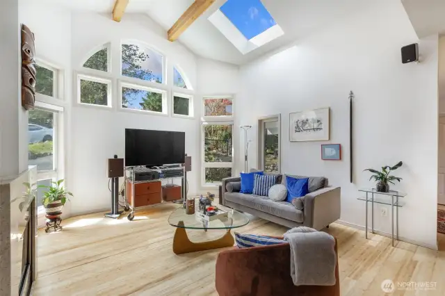 Family room off the kitchen
