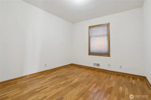 Smaller main level middle  bedroom.
