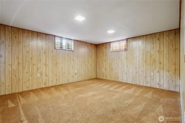 Room lower level is large and ready for your creative ideas.