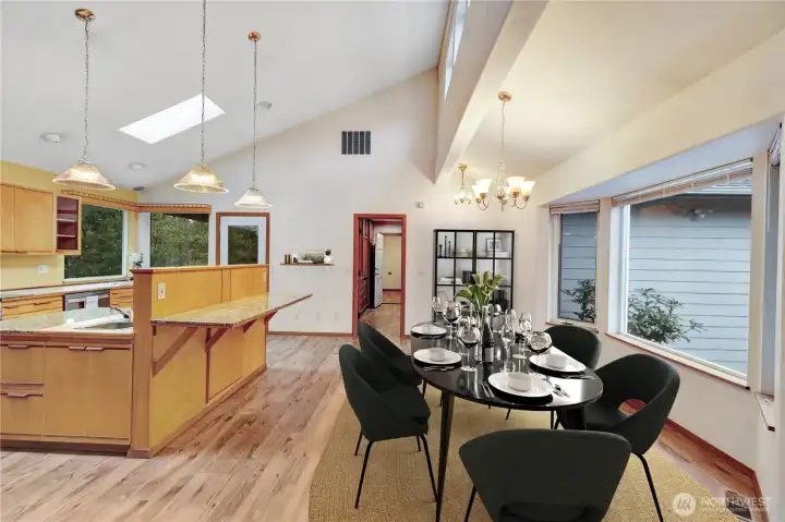 Dining area virtual staging ideas.