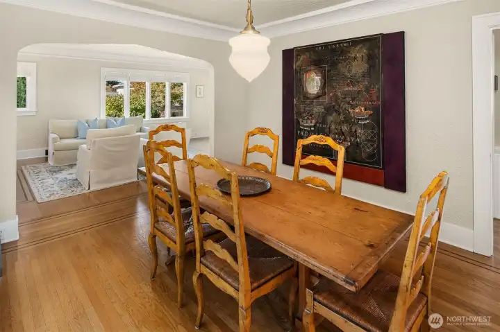 Dining Room (Main Floor)