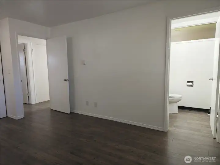 Unit 207