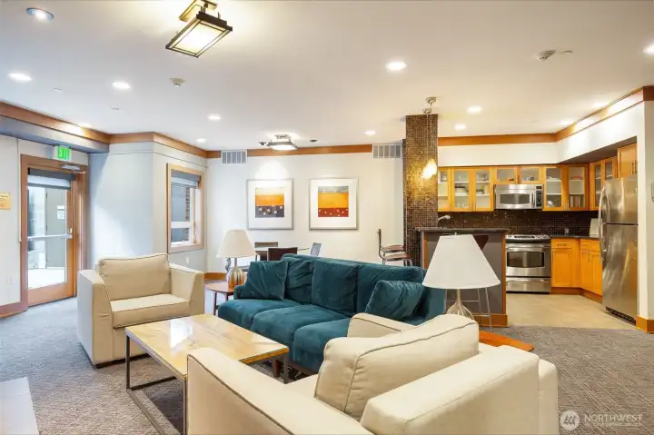 Owners' lounge in Canal Station.