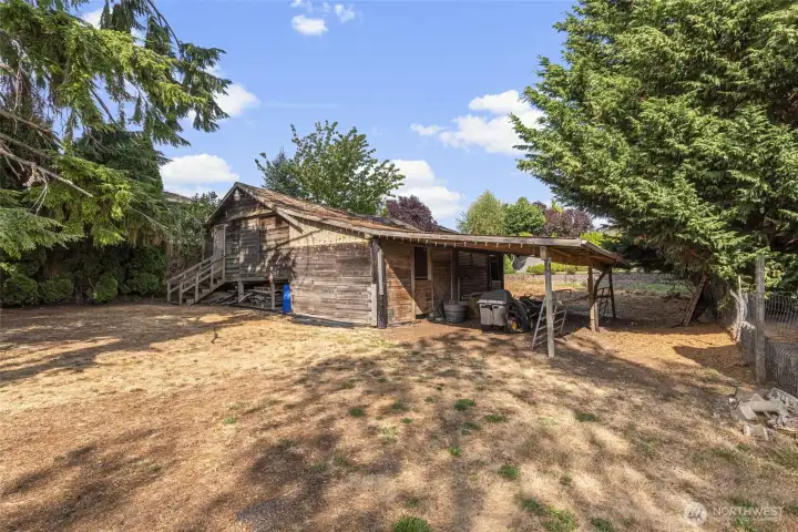 Build a new house here! Remove the Rustic barn that adds unique character!