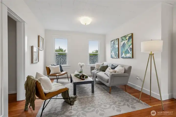 Recreate the second bedroom upstairs