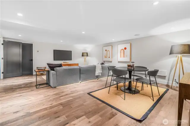 Large spaces with an office and also bonus room off of it.