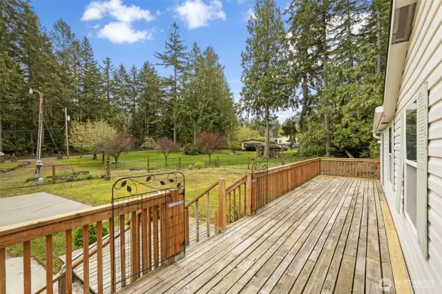 Partial fenced yard with automatic gate.