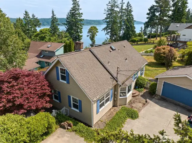 Come check out this cool vintage water view home!