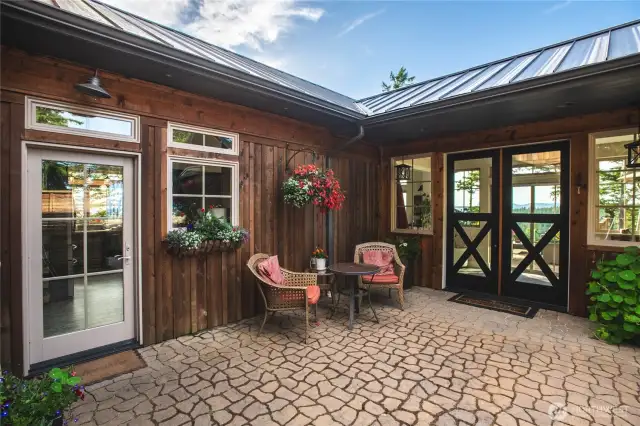 Cozy courtyard
