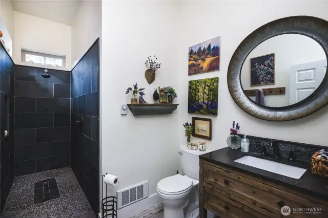 3/4 bath off of kitchen