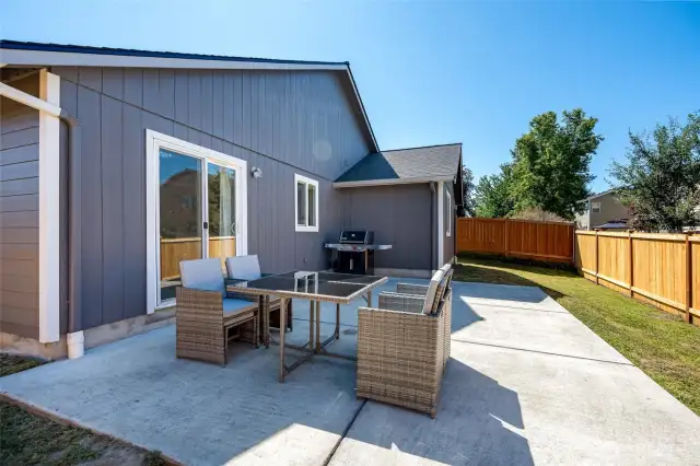 Lovely back patio, that feels nice and private.