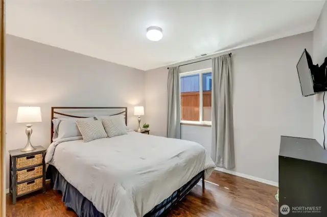 2nd bedroom.