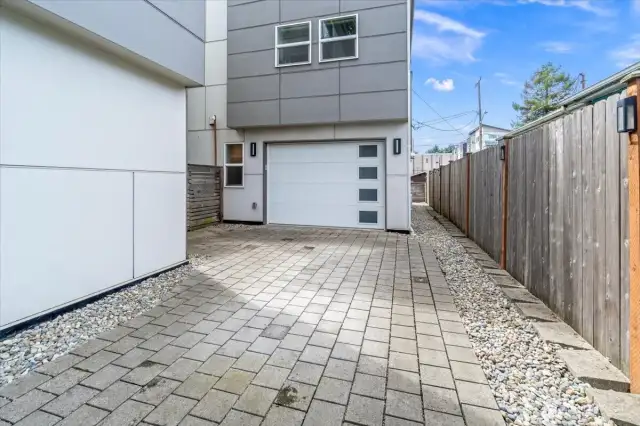 1 car garage