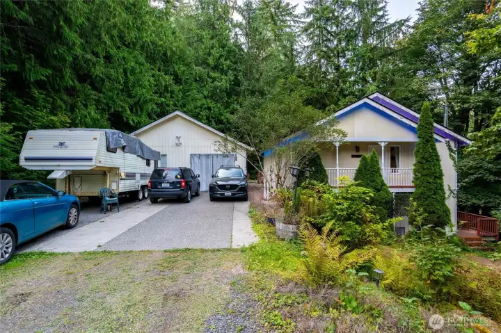 Large shop/garage next to home.