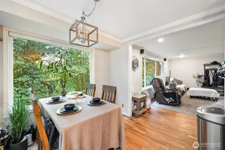 Dinning room.