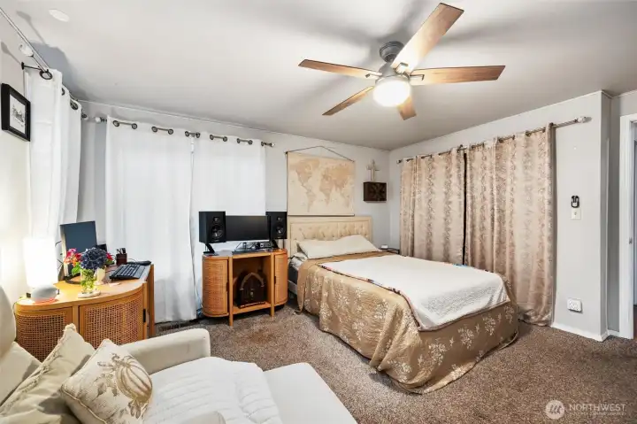 Upstairs room.
