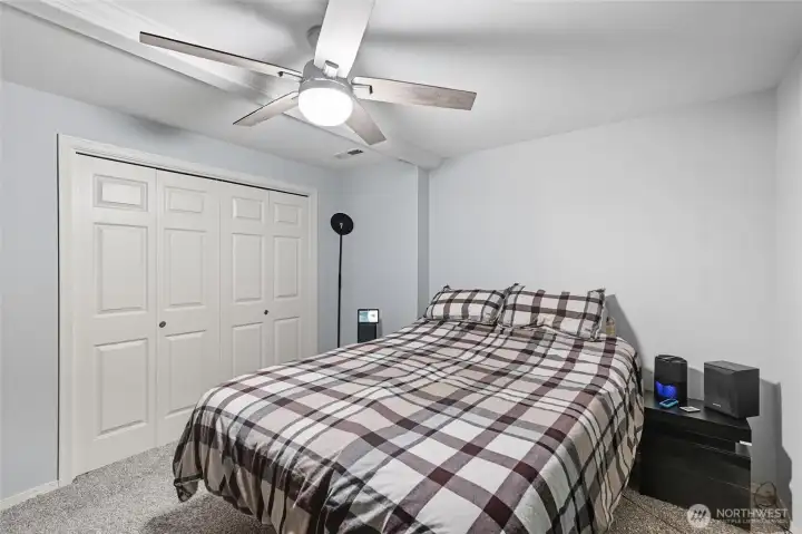 Downstairs bedroom.