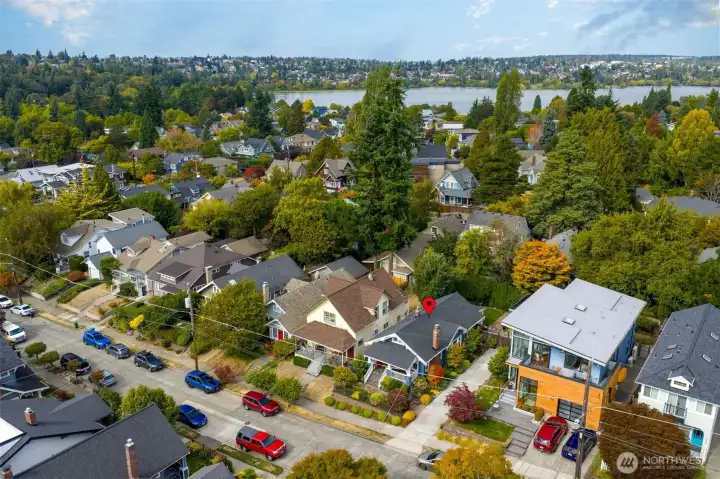 Centrally located close to Green Lake, shops, and restaurants.