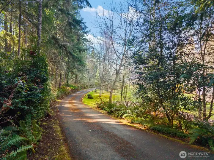 There’s something so nice about a paved driveway leading in... it makes the approach feel smooth, welcoming, and just a little more polished from the moment you arrive.