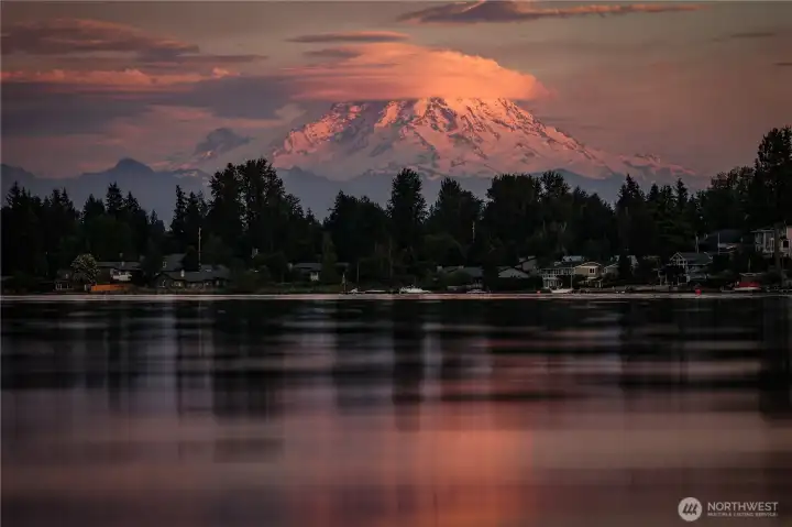 You will never tire of the stunning views from all over the lake