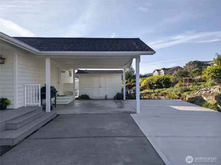 Main level has a covered carport for one car, ample parking for additional cars or for an RV/ smaller boat. Main level has a covered carport for one car, ample parking for additional cars or for an RV/ smaller boat.