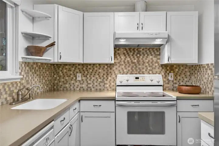 Tons of storage in your kitchen. Tons of storage in your kitchen.