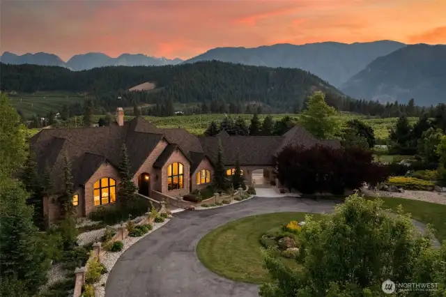 Stunning Views/3 Lots