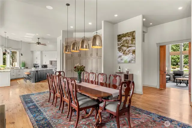 Dining Room to Kitchen