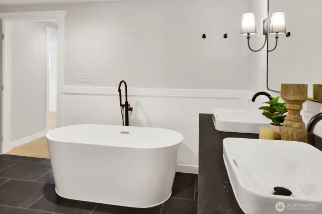 Primary bath soaker tub