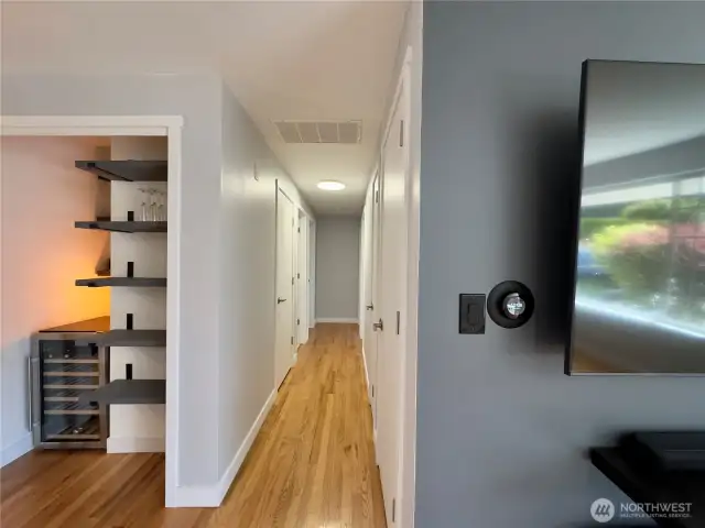 Open bar area near living and kitchen area