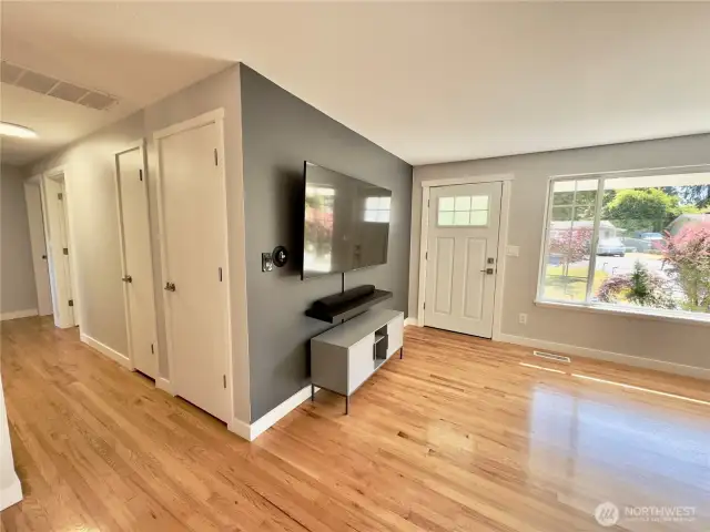 Living room leading to hallway