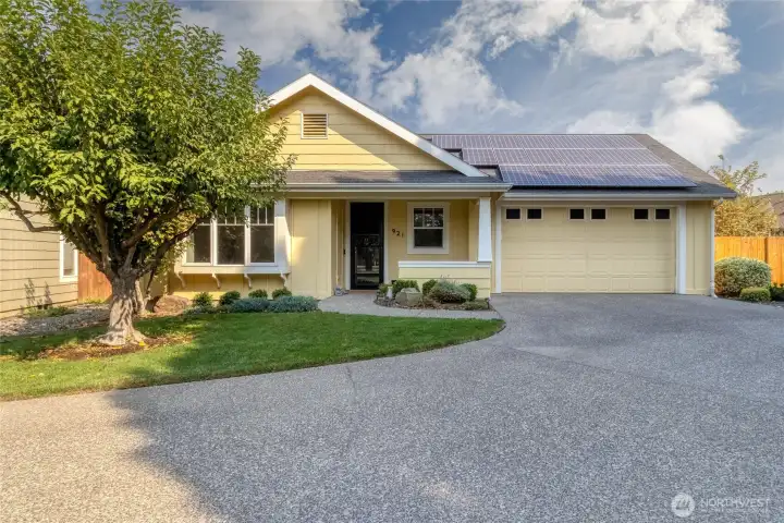 231 Larkspur Place
