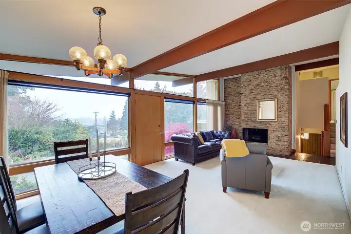 The large open beams at the ceiling give this home a great feel.