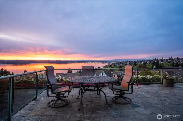 This is what 6:47 AM looks like from your living room.