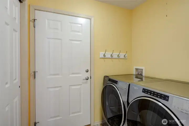 Laundry rm. off of garage