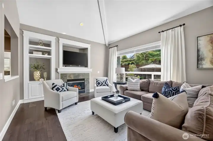 Dramatic Vaulted Ceiling Family Room