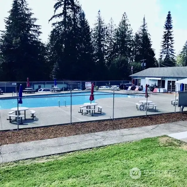 Community center & pool