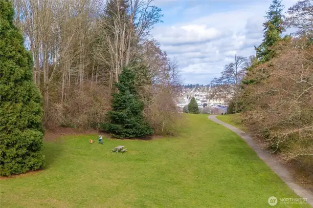 Steps to Lawton Park!